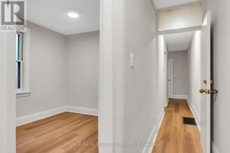 633 St Clair Ave W in Toronto, ON - Building Photo - Building Photo