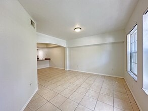 108 SW Peacock Blvd in Port St. Lucie, FL - Building Photo - Building Photo