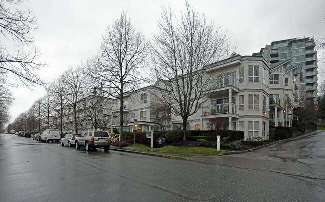 Riverside Gardens