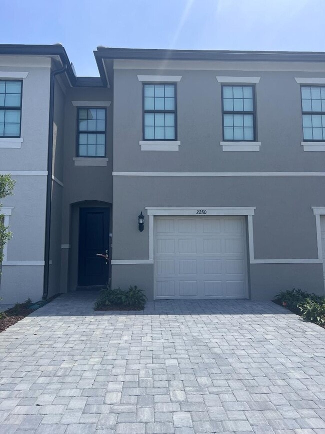 property at 2280 Appleton Cir S