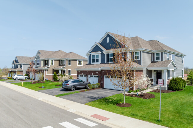 23113 N Pinehurst Dr in Kildeer, IL - Building Photo - Building Photo