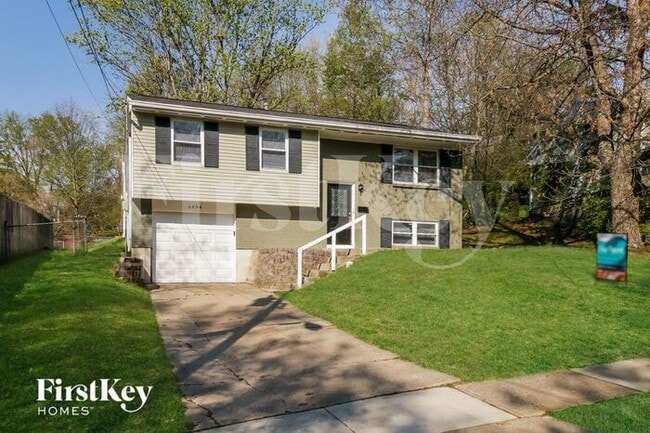 1494 Meadowbright Ln in Cincinnati, OH - Building Photo - Building Photo