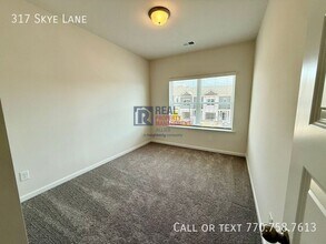 317 Skye Ln in Cartersville, GA - Building Photo - Building Photo