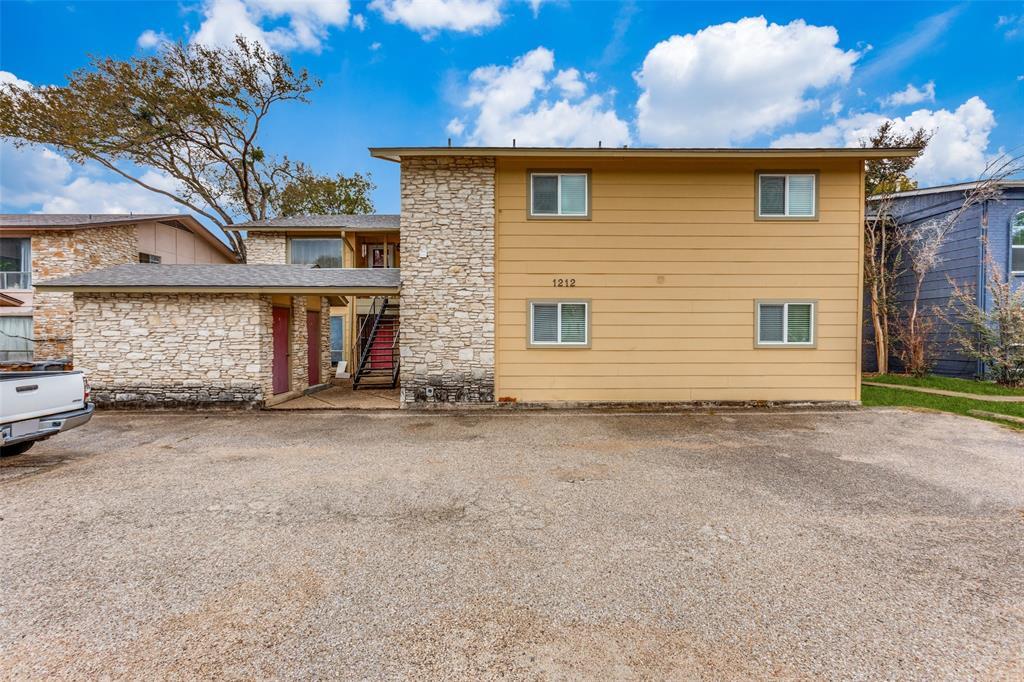 1212 Hollow Creek Dr in Austin, TX - Building Photo