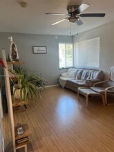 225 SE 16th Ave in Fort Lauderdale, FL - Building Photo - Building Photo