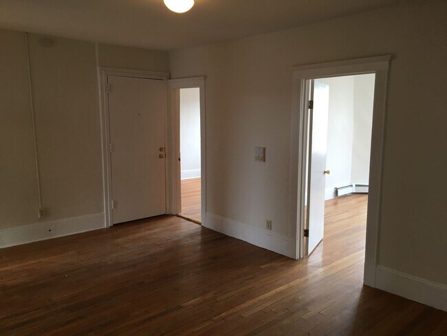 1668 Commonwealth Ave in Boston, MA - Building Photo - Building Photo