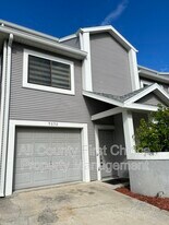 9650 Tara Cay Ct in Seminole, FL - Building Photo