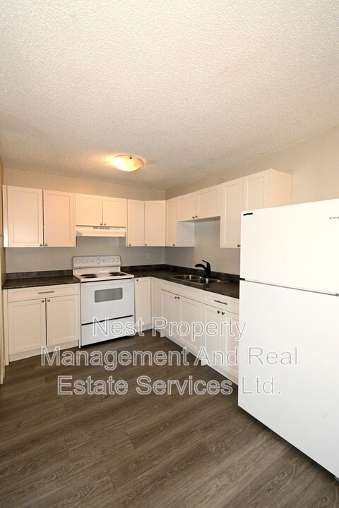 1483 Milburn Ave in Prince George, BC - Building Photo