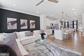 6960 Farragut Dr in Bryans Road, MD - Building Photo - Building Photo