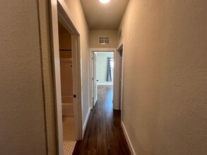 146 Texas Thistle in New Braunfels, TX - Foto de edificio - Building Photo