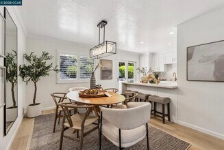 1600 Springbrook Rd in Walnut Creek, CA - Building Photo - Building Photo