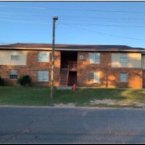 576 Lower Woodville Rd in Natchez, MS - Building Photo