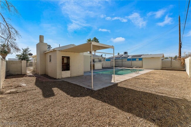property at 4306 Baxter Pl