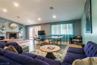 1812 Niblick Cir in Las Vegas, NV - Building Photo - Building Photo