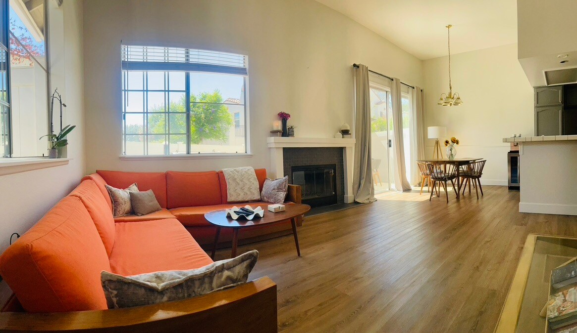 223 Hill Ranch Dr in Thousand Oaks, CA - Building Photo