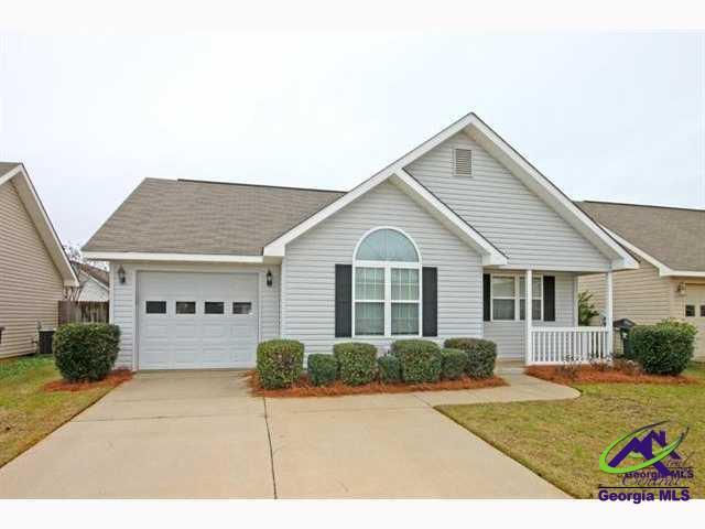 106 Deer Track Ct in Warner Robins, GA - Building Photo