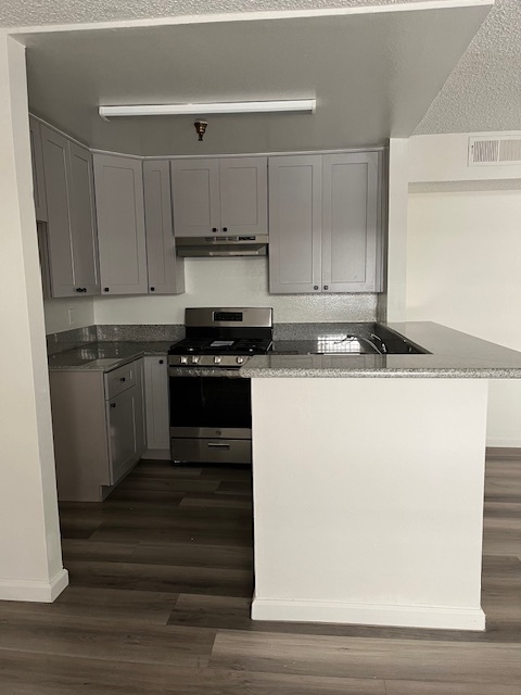 171 Virgil S Ave, Unit 307 in Los Angeles, CA - Building Photo - Building Photo