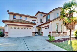 5954 Radmere Dr in Elk Grove, CA - Building Photo