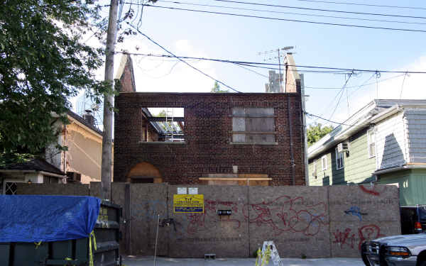 1840 E 14th St in Brooklyn, NY - Building Photo