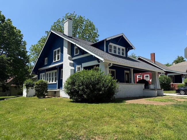 property at 522 S Park Ave