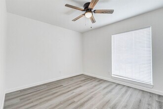 1701 Johanna Dr in Houston, TX - Building Photo - Building Photo