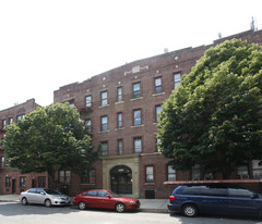 Murray's Court Apartments