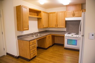 Bascom Village I in Eugene, OR - Building Photo - Interior Photo