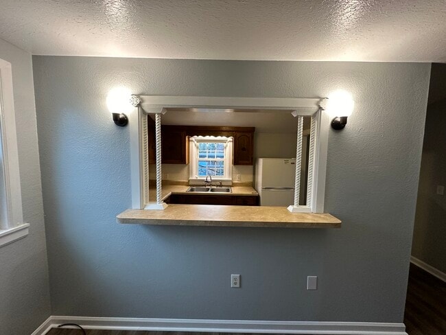 property at 164 W Wall St