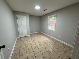 813 Scott St in Brownsville, TN - Building Photo