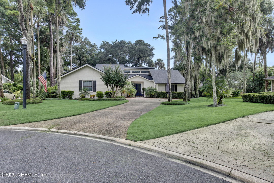 5010 Button Wood Dr in Ponte Vedra Beach, FL - Building Photo