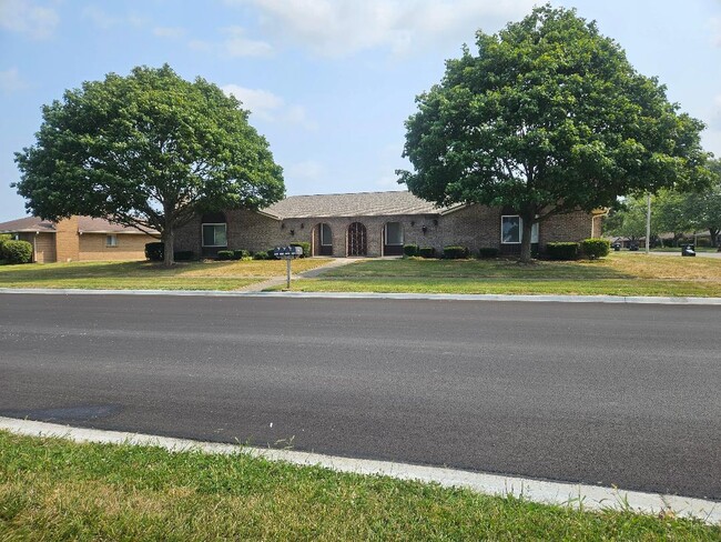 1136 Stoney Springs Road, Unit 1136 Stoney