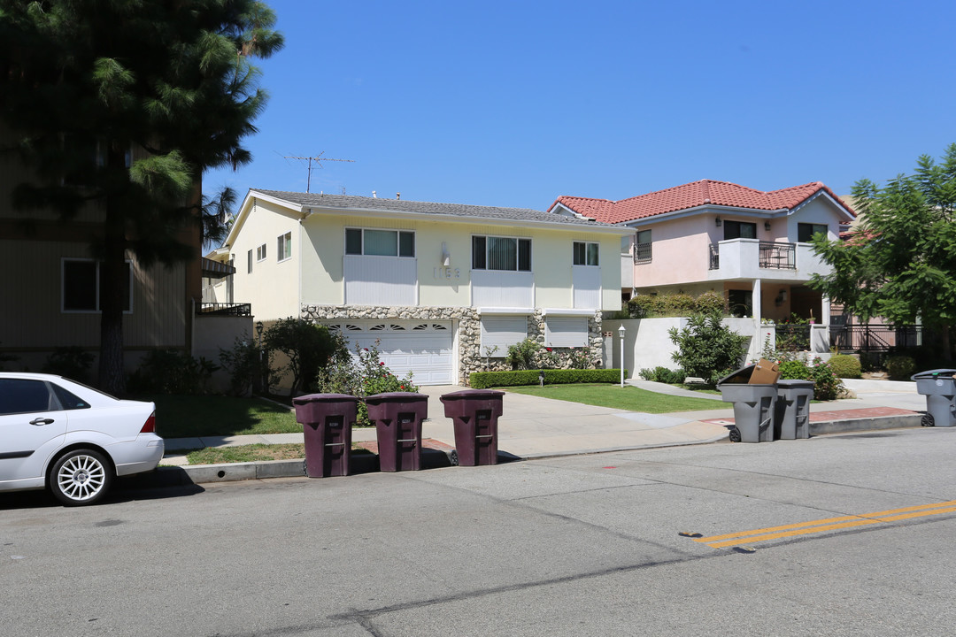 1153 Melrose Ave in Glendale, CA - Building Photo