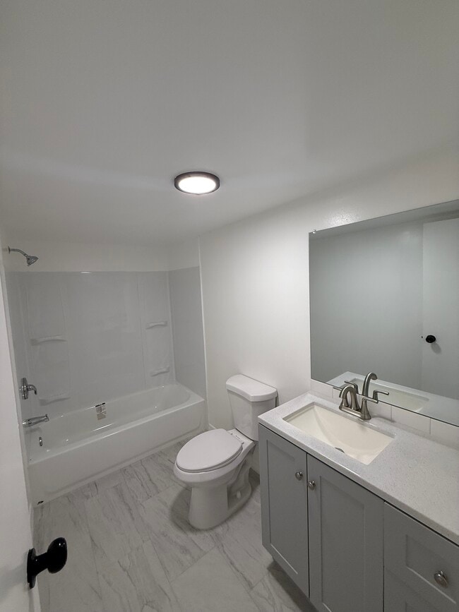 property at 18312 Hollister Rd