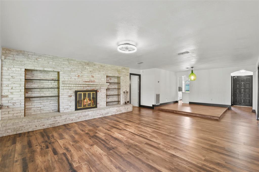 826 Seacliff Dr in Houston, TX - Building Photo