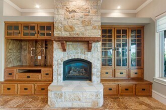 101 Up There in Horseshoe Bay, TX - Building Photo - Building Photo