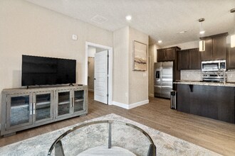 1400 SW Bright Rd in Bentonville, AR - Building Photo - Building Photo