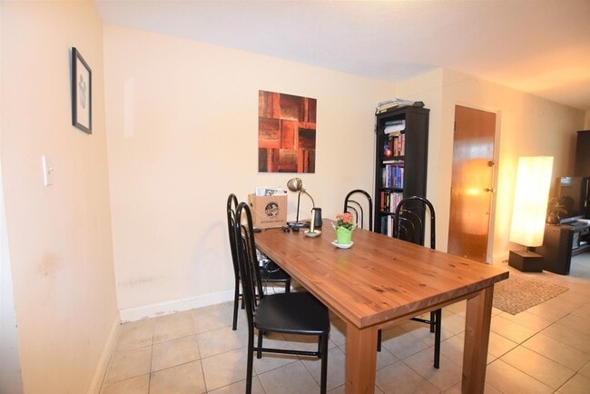 33 Cogswell Ave in Cambridge, MA - Building Photo - Building Photo