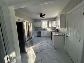 3430 Rosewood Dr in Columbia, SC - Building Photo - Building Photo