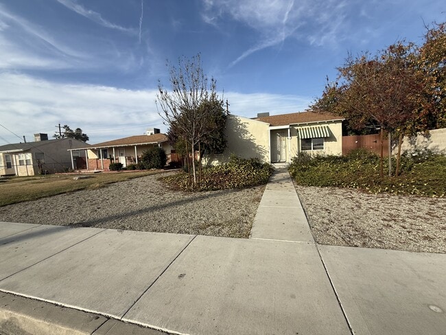 property at 2414 16th St