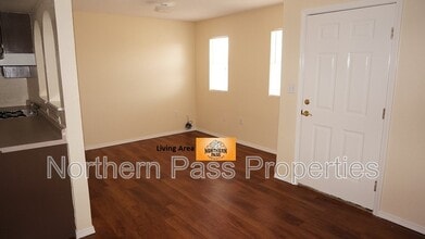 11020 Wind in El Paso, TX - Building Photo - Building Photo