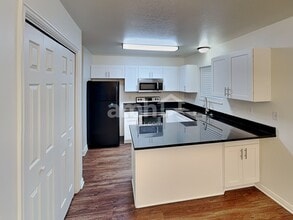 3948 W 5325 S in Roy, UT - Building Photo - Building Photo
