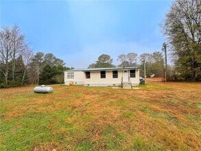 319 Wages Rd in Auburn, GA - Building Photo - Building Photo
