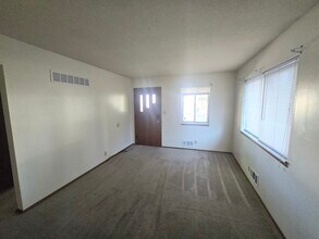 3405 S Oxford Ave, Unit 3405 Oxford Ave in Independence, MO - Building Photo - Building Photo