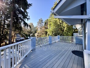 4751 SW 53rd Ave in Portland, OR - Building Photo - Building Photo