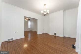 8118 Ardleigh St in Philadelphia, PA - Building Photo - Building Photo