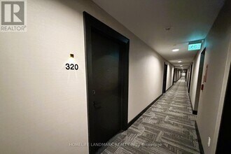 2343 Khalsa Gate in Oakville, ON - Building Photo - Building Photo