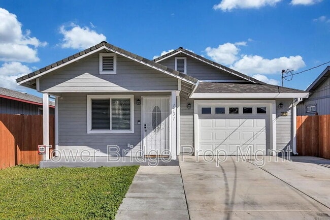 1131 Odonnell Ave in Sacramento, CA - Building Photo - Building Photo