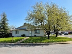 1970 Spruce Cir in Anderson, CA - Building Photo