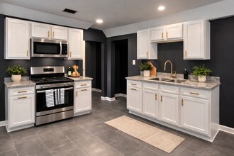 1850 Davis Cir in Memphis, TN - Building Photo - Building Photo