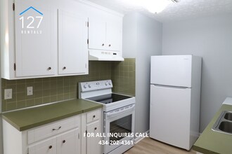 100 Ivy Lea Dr in Forest, VA - Building Photo - Building Photo